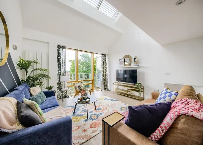 Stylish, Modern House, Coventry