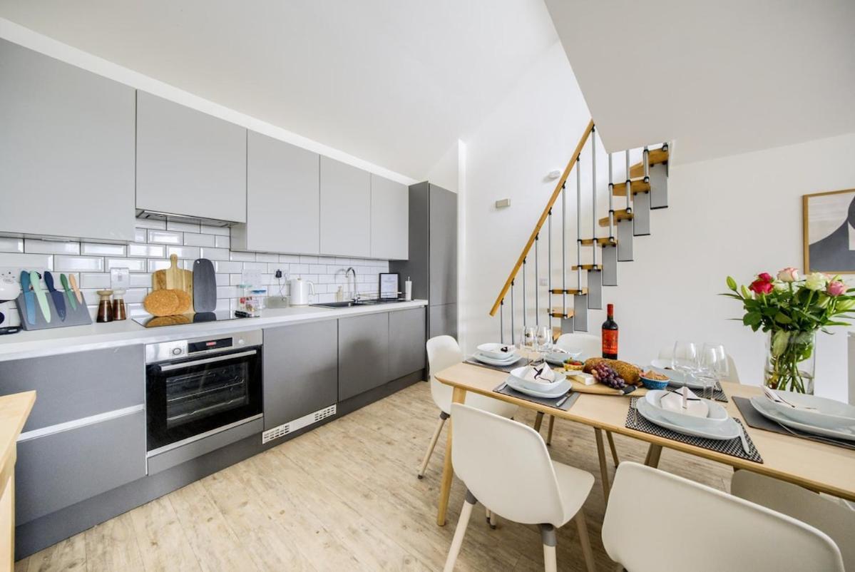 Holiday home Stylish, Modern House,